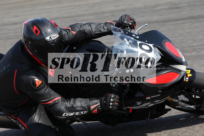 /Archiv-2022/06 15.04.2022 Speer Racing ADR/Gruppe gelb/90